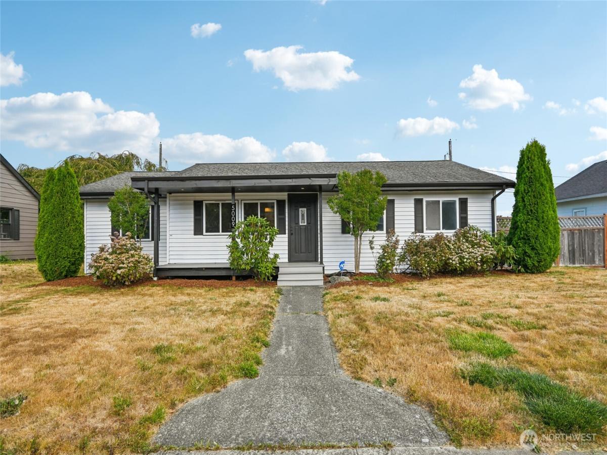 MLS #NWM2574947 image #0