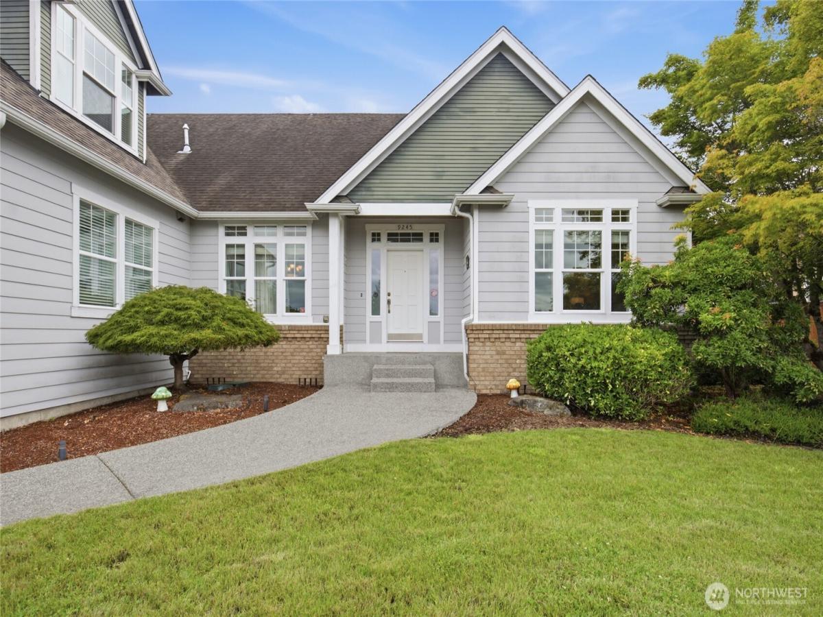 MLS #NWM2575250 image #0