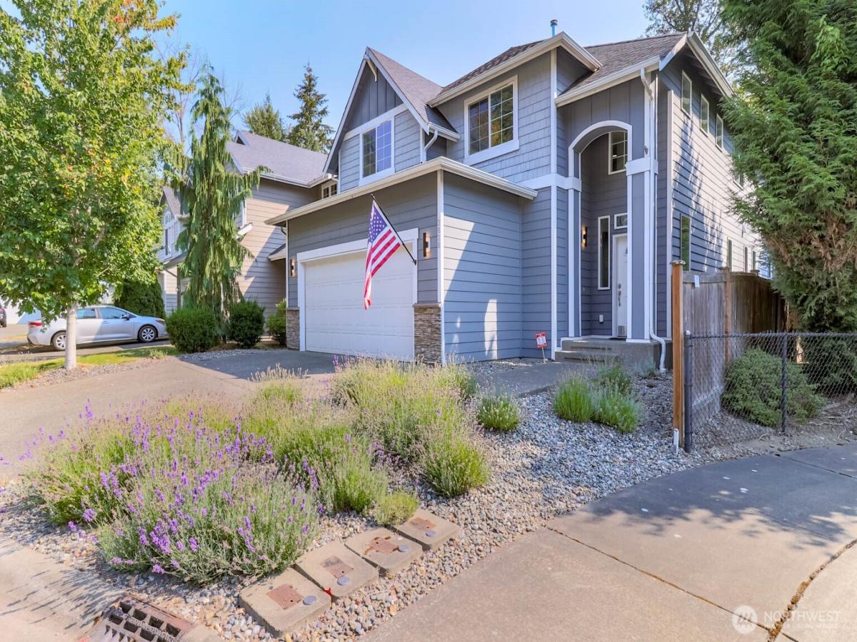 MLS #NWM2575255 image #0