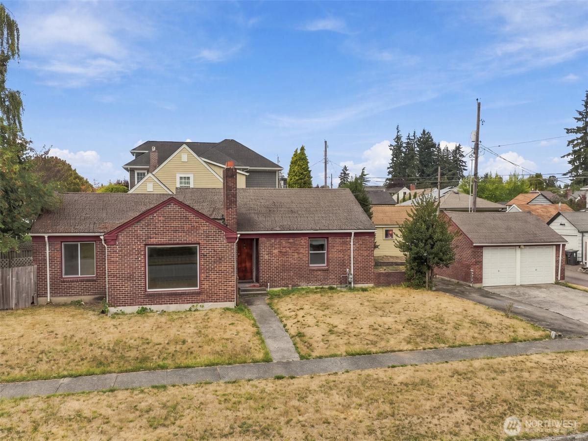 MLS #NWM2575340 image #0