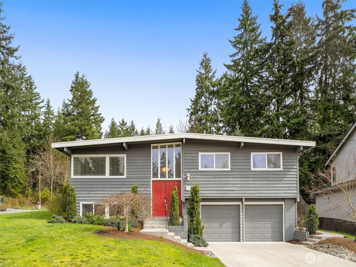 MLS #NWM2575544 image #0