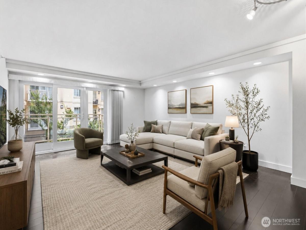 MLS #NWM2575685 image #0