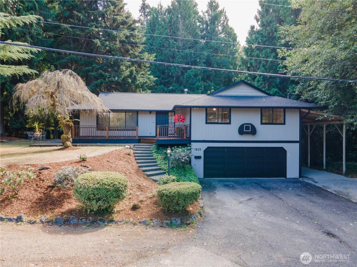 MLS #NWM2575752 image #0