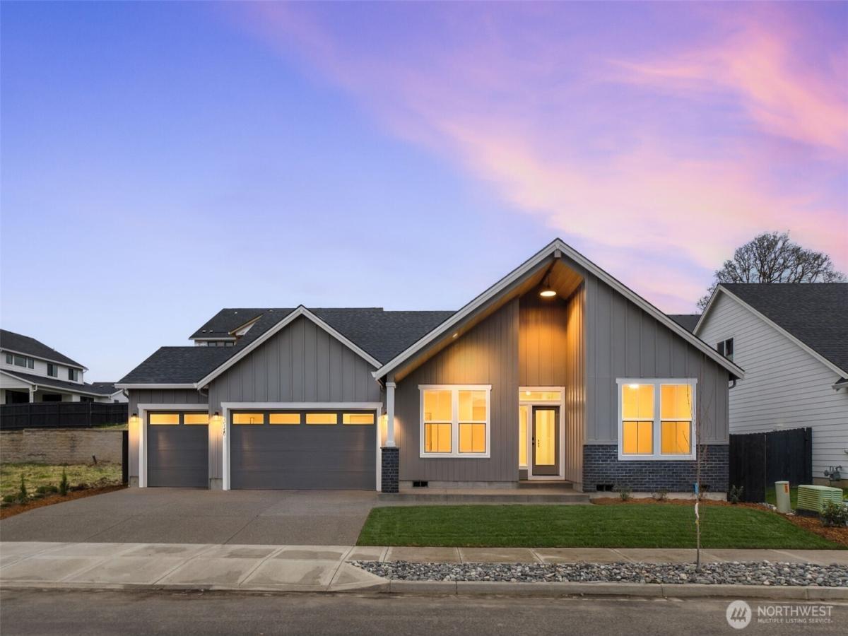 MLS #NWM2575983 image #0