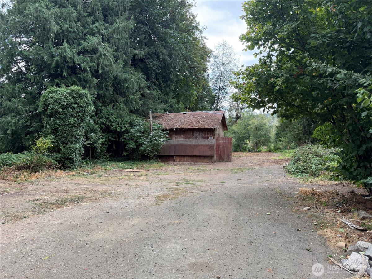 MLS #NWM2576057 image #0