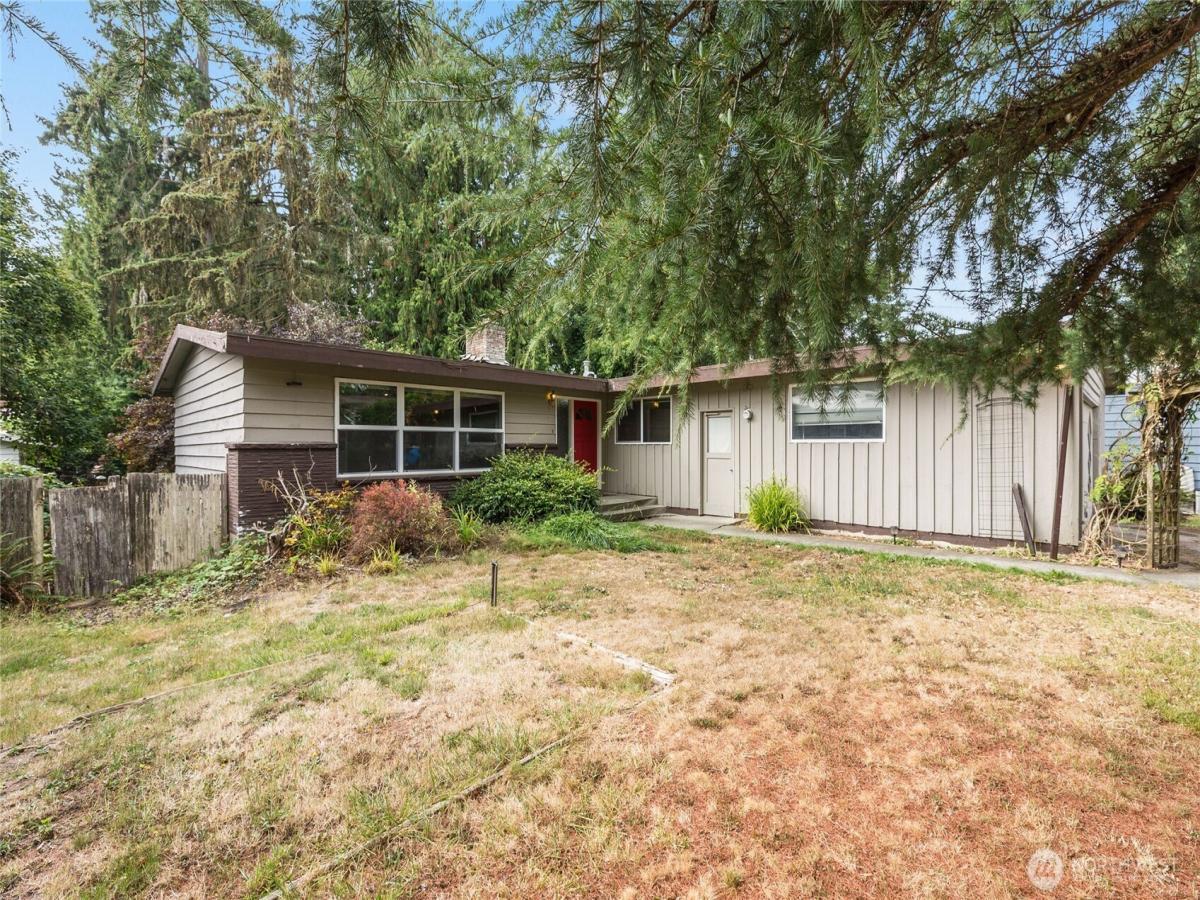 MLS #NWM2576408 image #0