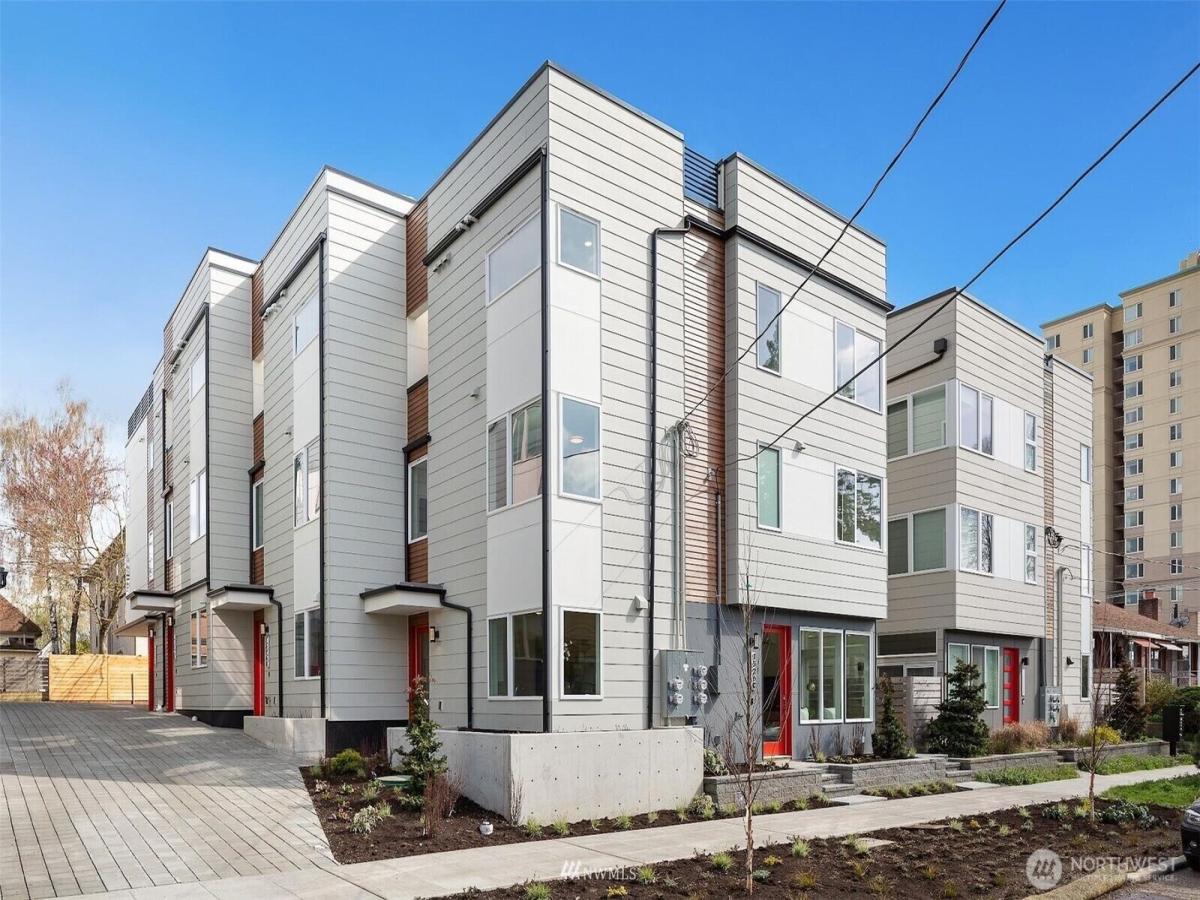 MLS #NWM2576535 image #0