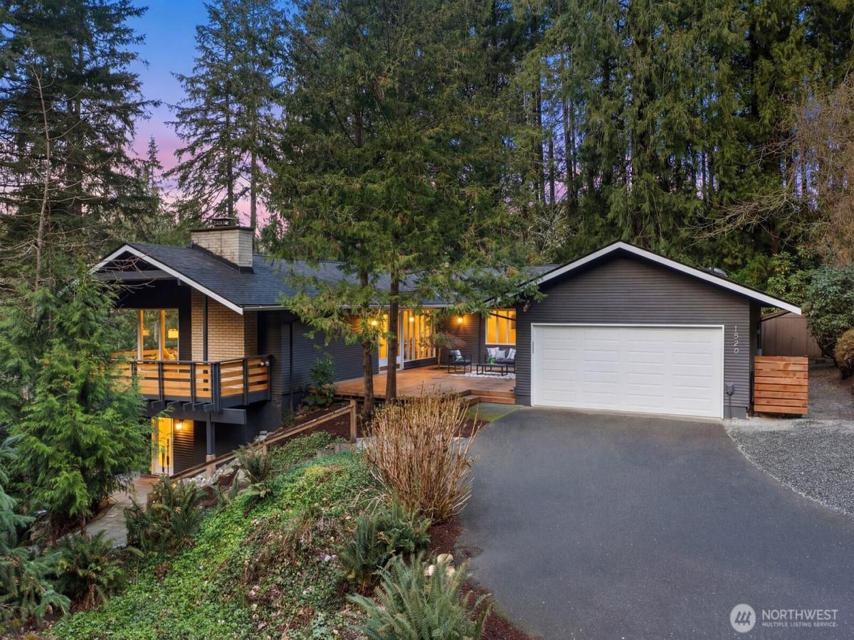 MLS #NWM2576602 image #0