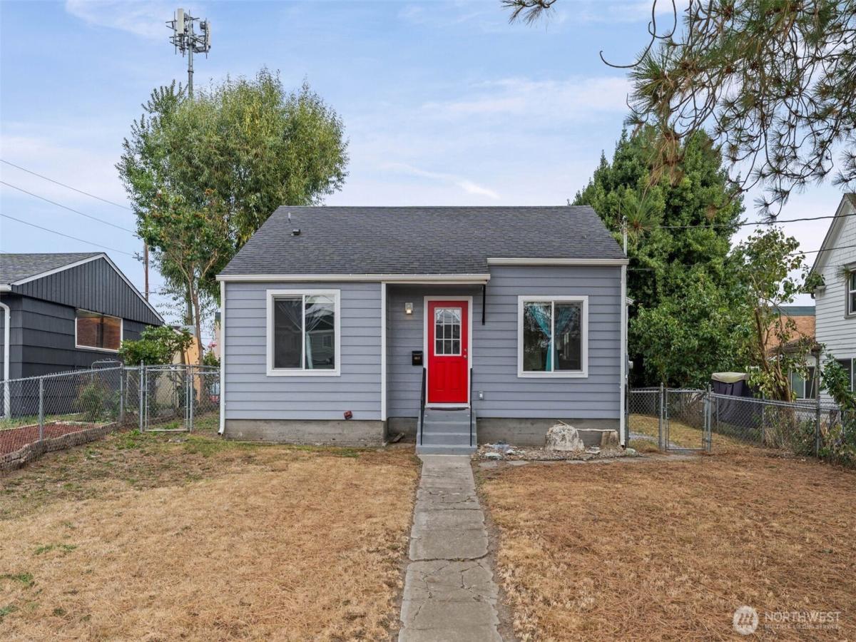MLS #NWM2576631 image #0