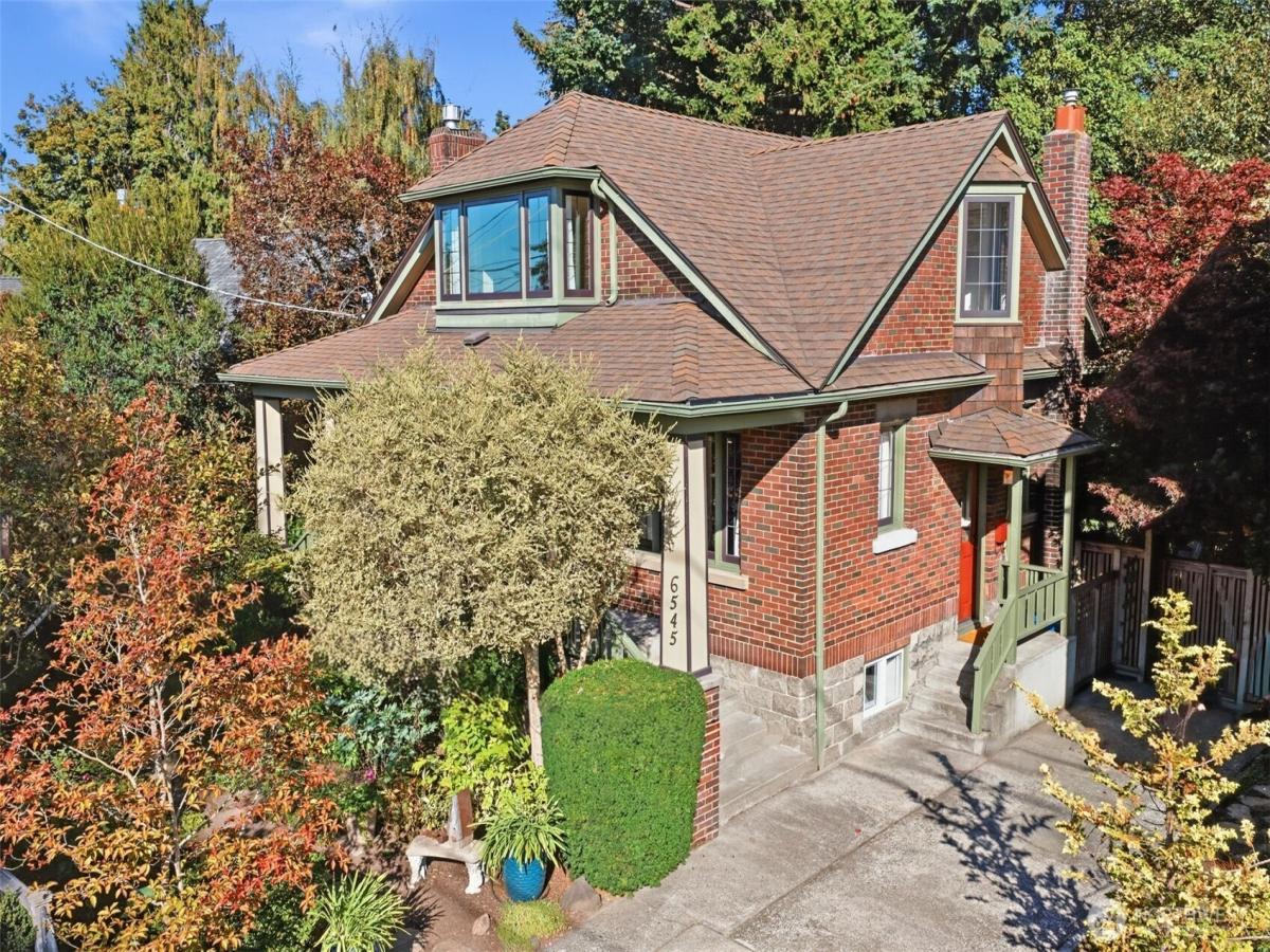 MLS #NWM2576830 image #0