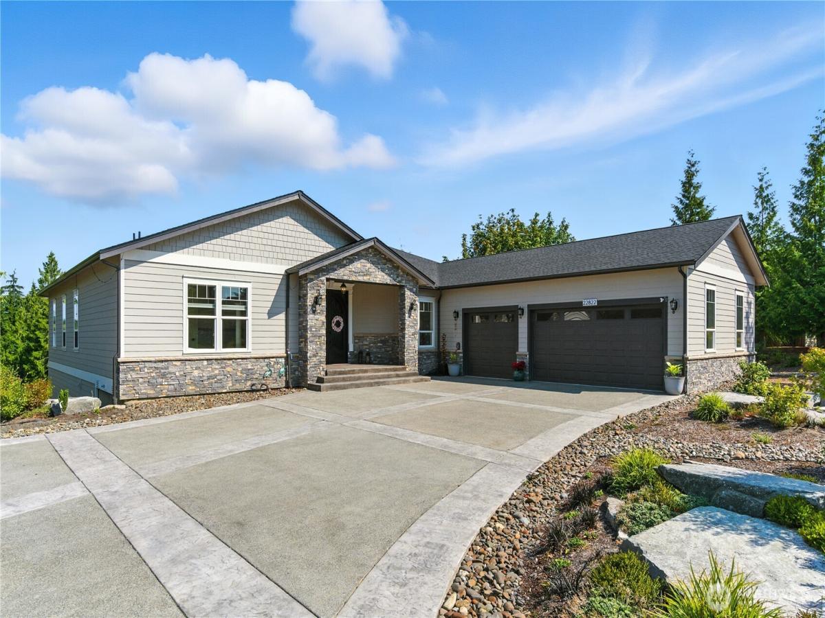 MLS #NWM2576881 image #0