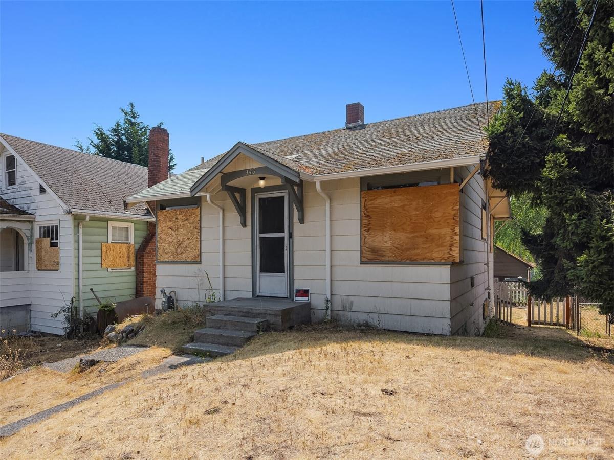 MLS #NWM2577102 image #0