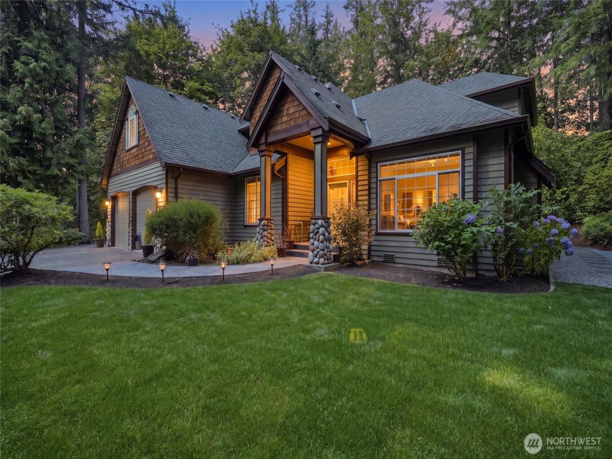 MLS #NWM2577526 image #0