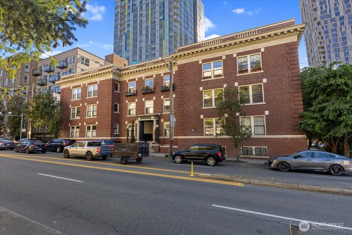 MLS #NWM2577574 image #0