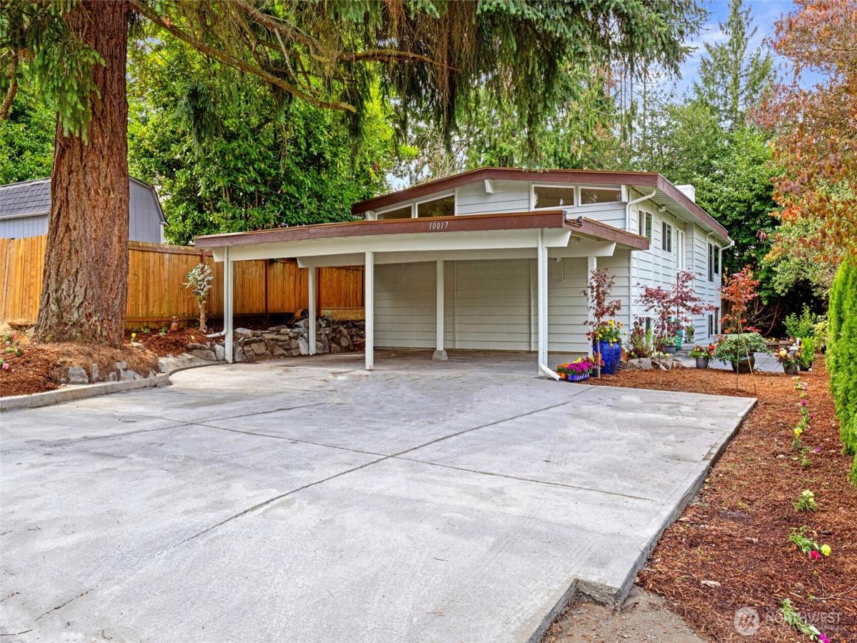 MLS #NWM2577681 image #0