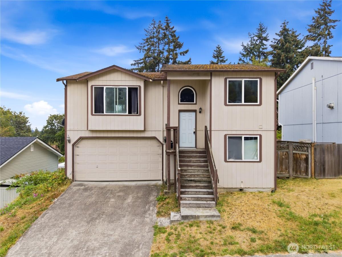 MLS #NWM2577688 image #0