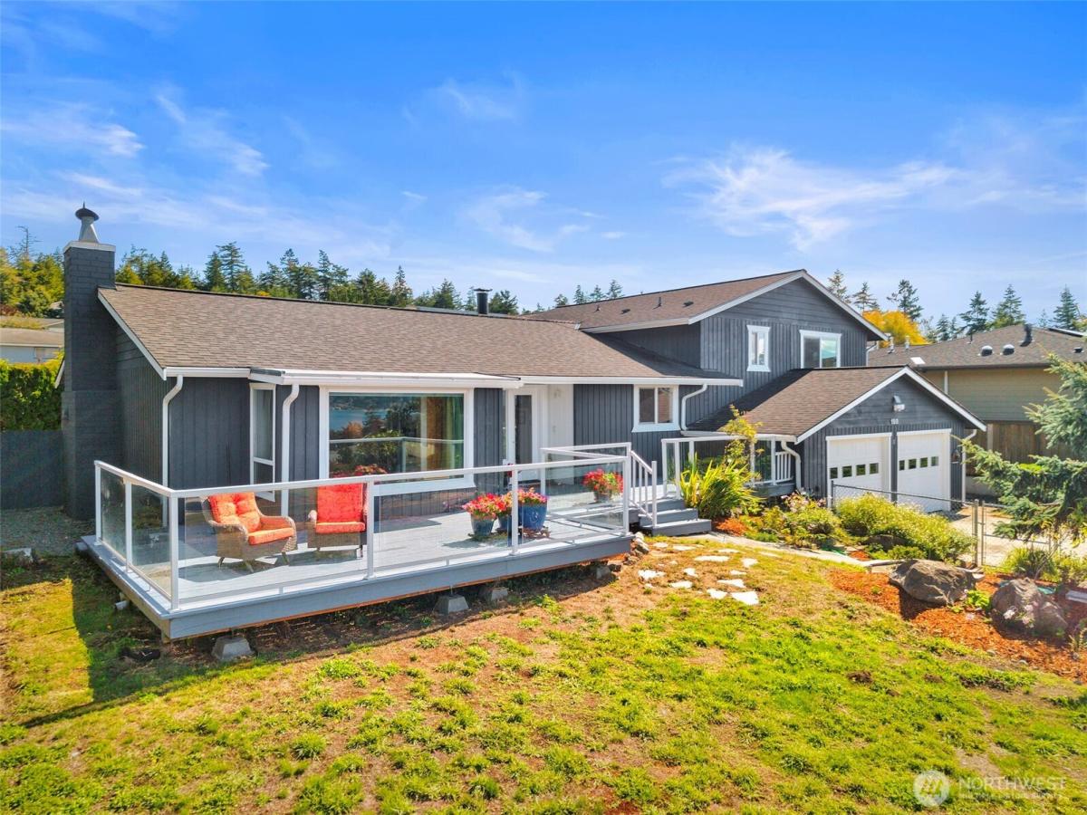 MLS #NWM2577843 image #0