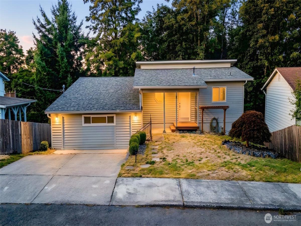 MLS #NWM2577850 image #0