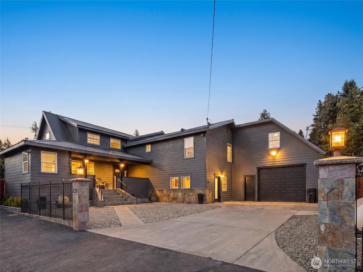 MLS #NWM2577860 image #0