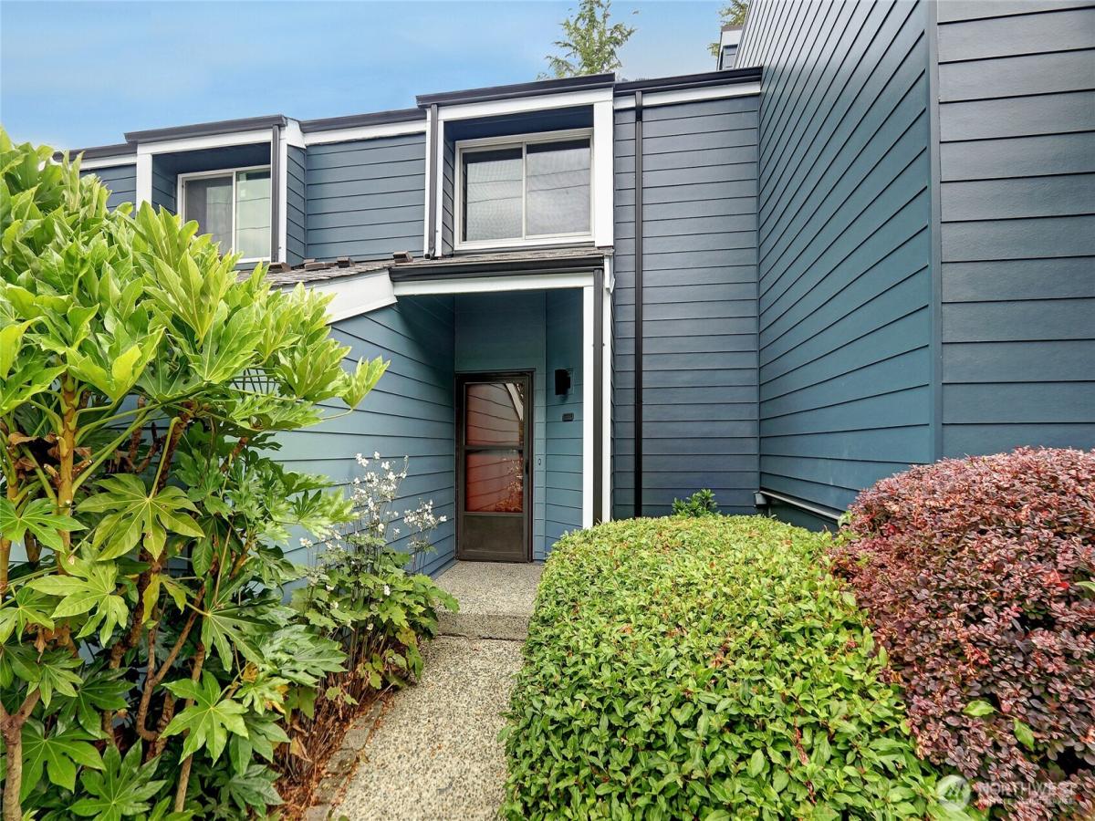 MLS #NWM2577870 image #0