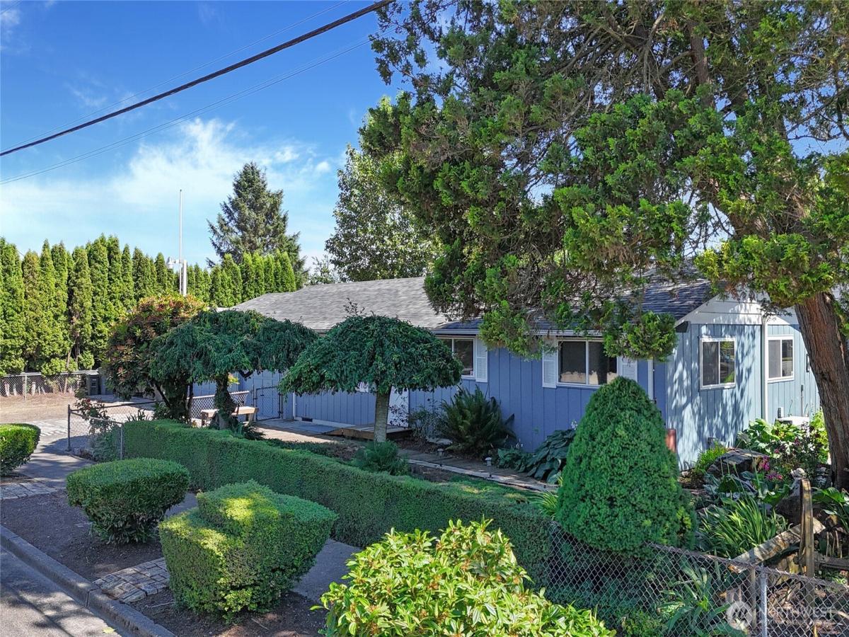 MLS #NWM2577994 image #0