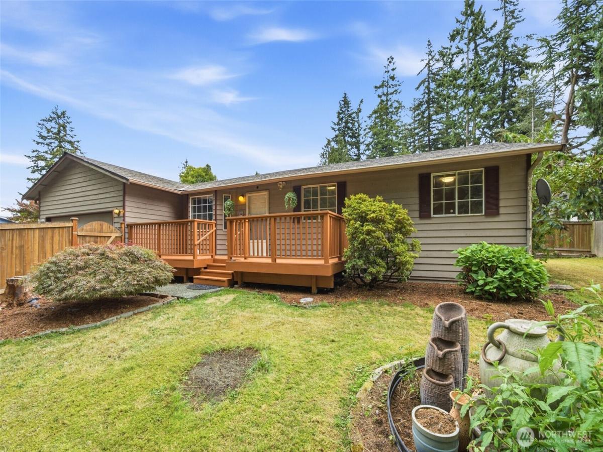MLS #NWM2578160 image #0