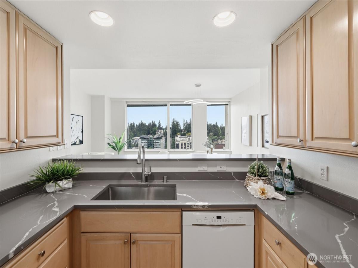 MLS #NWM2578222 image #0
