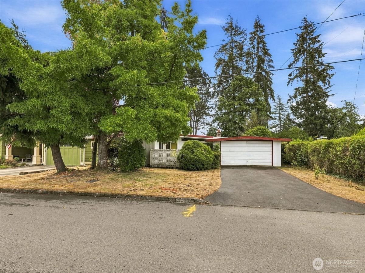 MLS #NWM2578647 image #0
