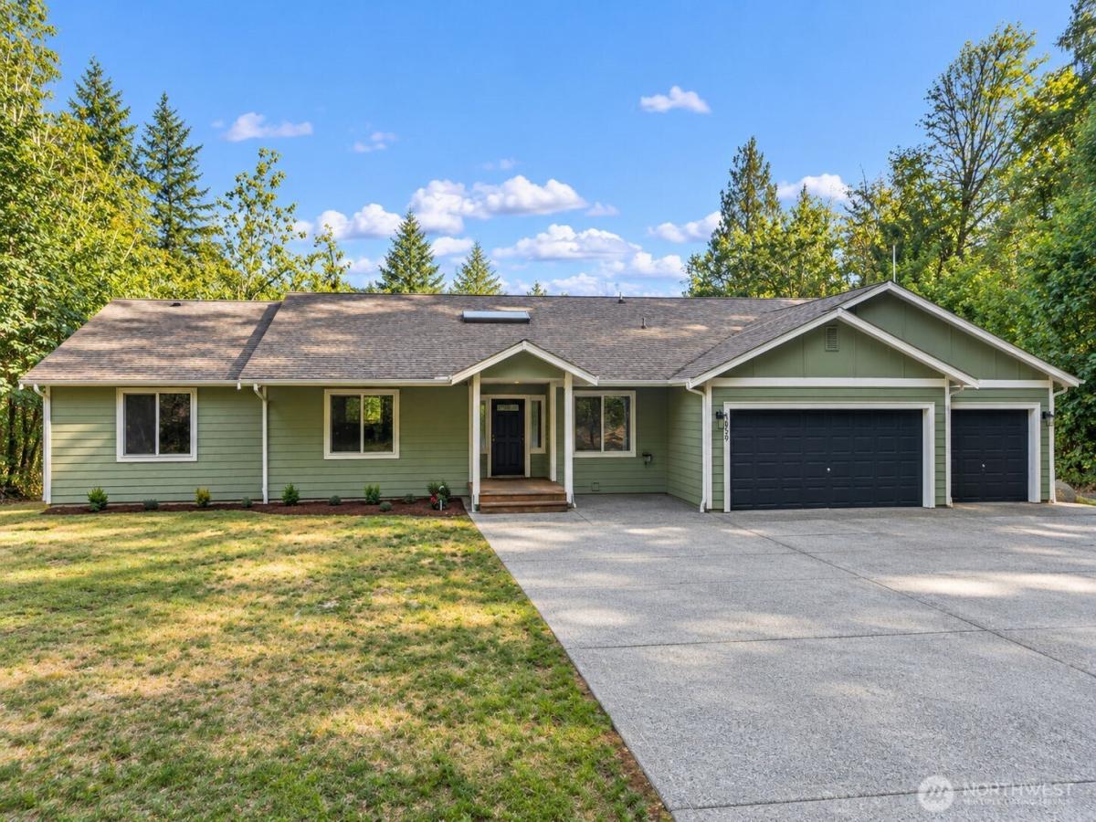 MLS #NWM2578664 image #0