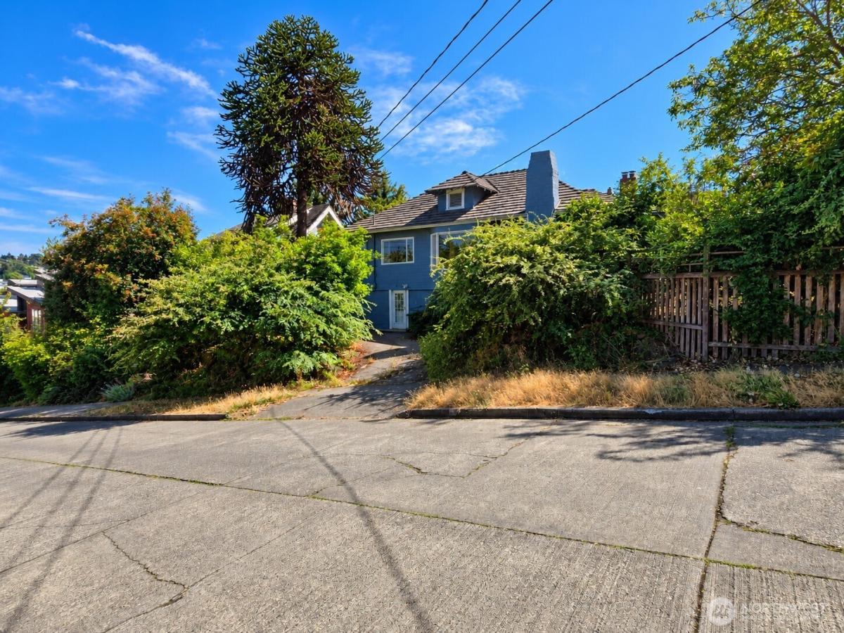MLS #NWM2578926 image #0