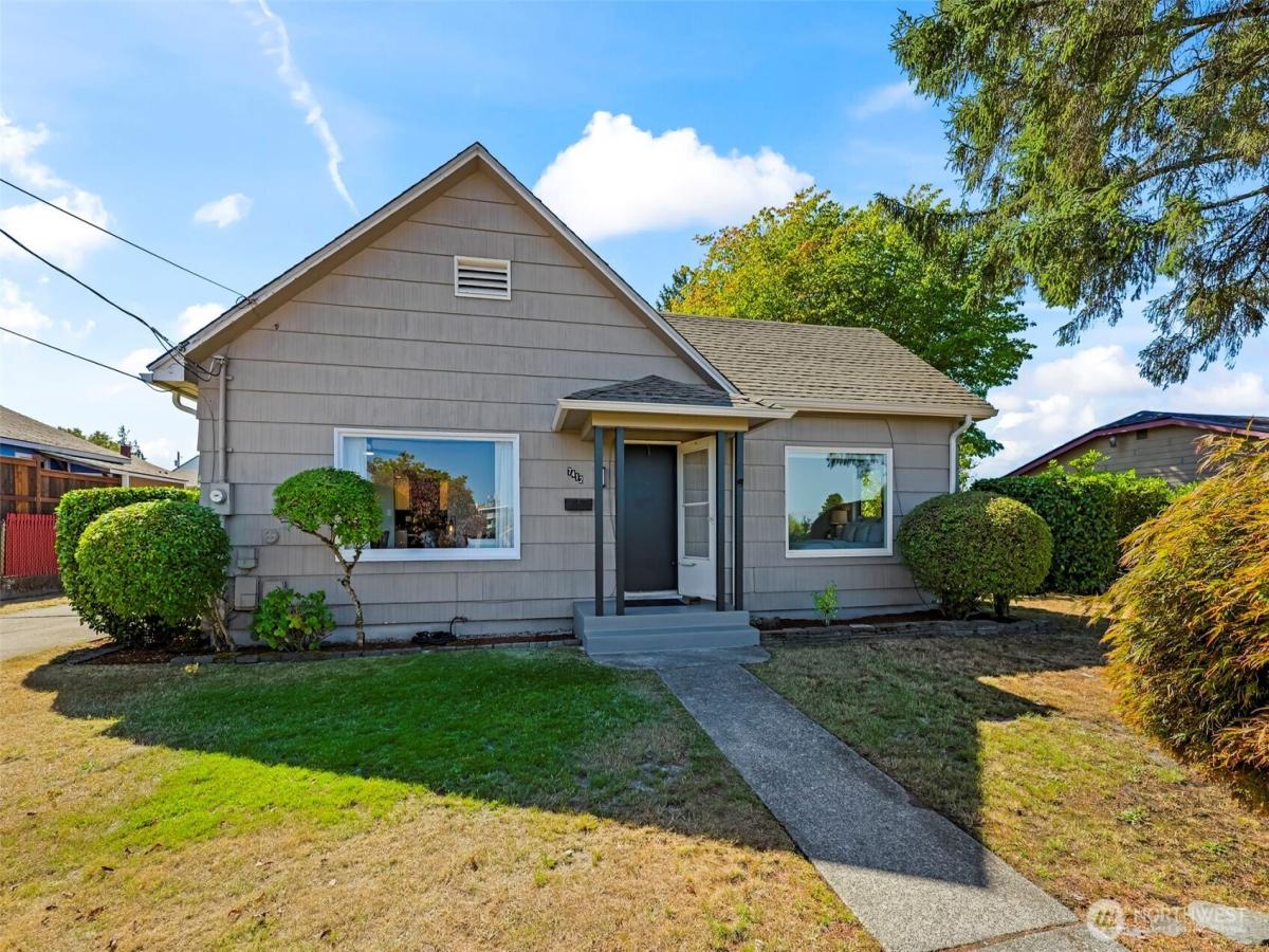 MLS #NWM2579868 image #0
