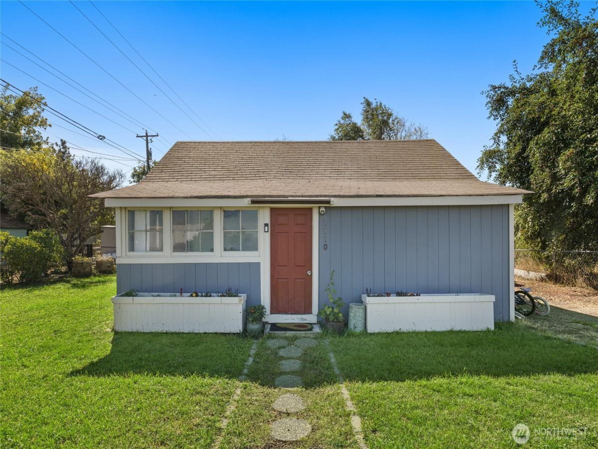 MLS #NWM2580492 image #0