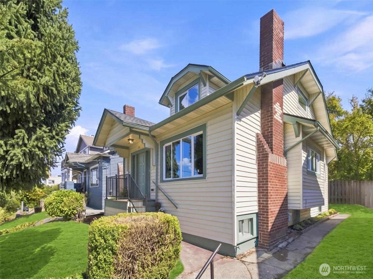 MLS #NWM2580575 image #0