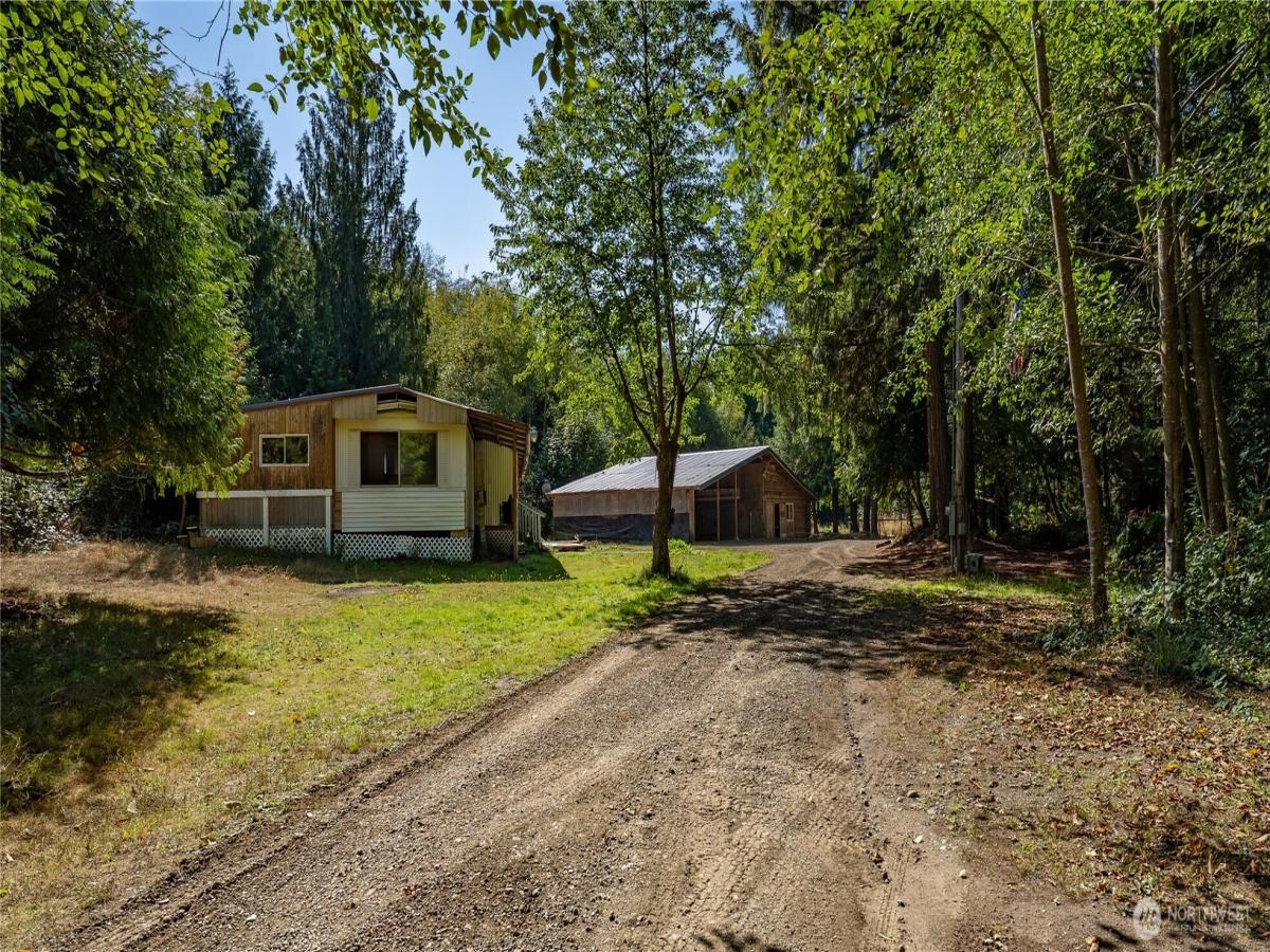 MLS #NWM2581665 image #0