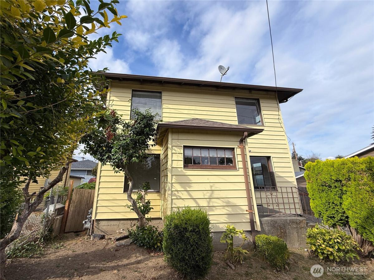 MLS #NWM2582451 image #0