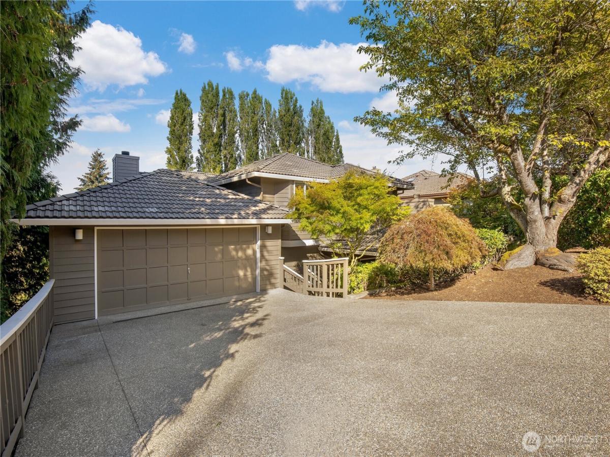 MLS #NWM2582687 image #0