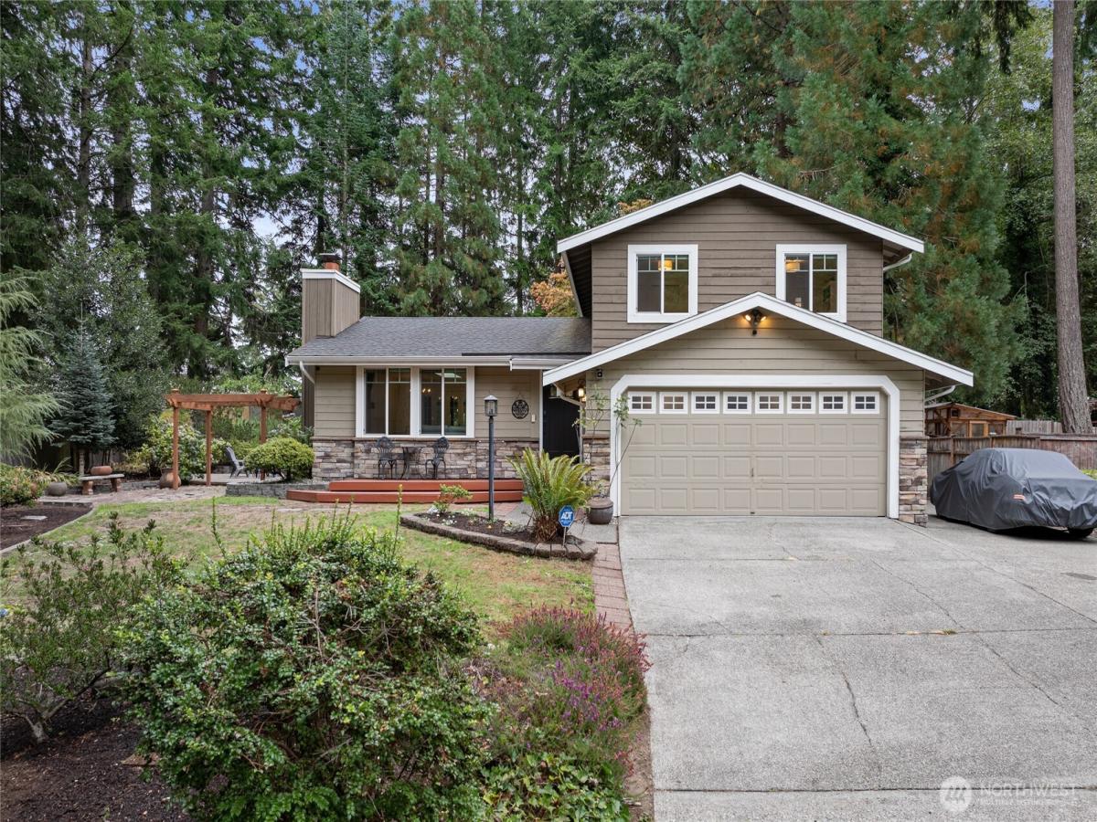MLS #NWM2582929 image #0