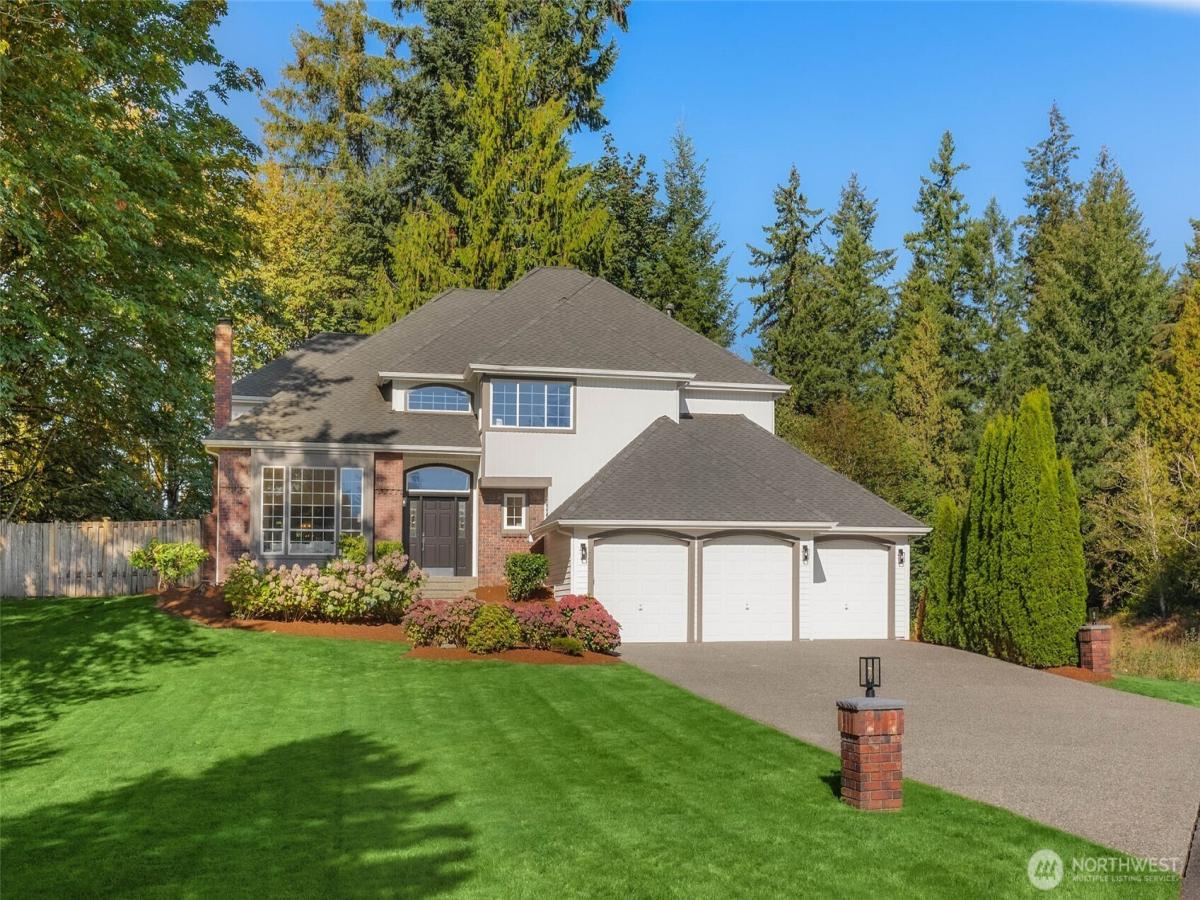 MLS #NWM2583582 image #0