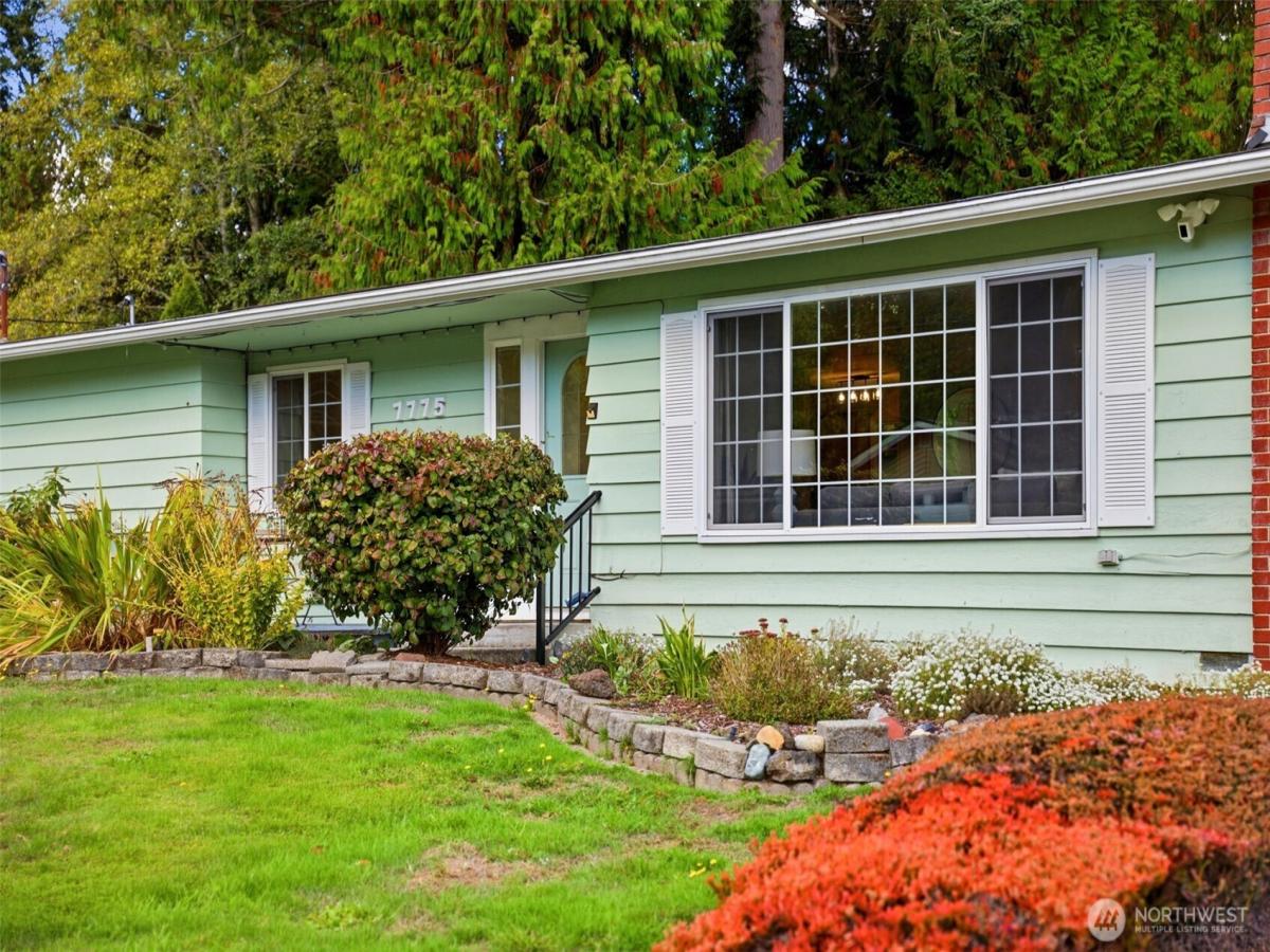 MLS #NWM2583703 image #0