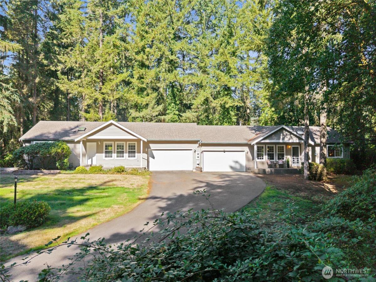 MLS #NWM2583943 image #0