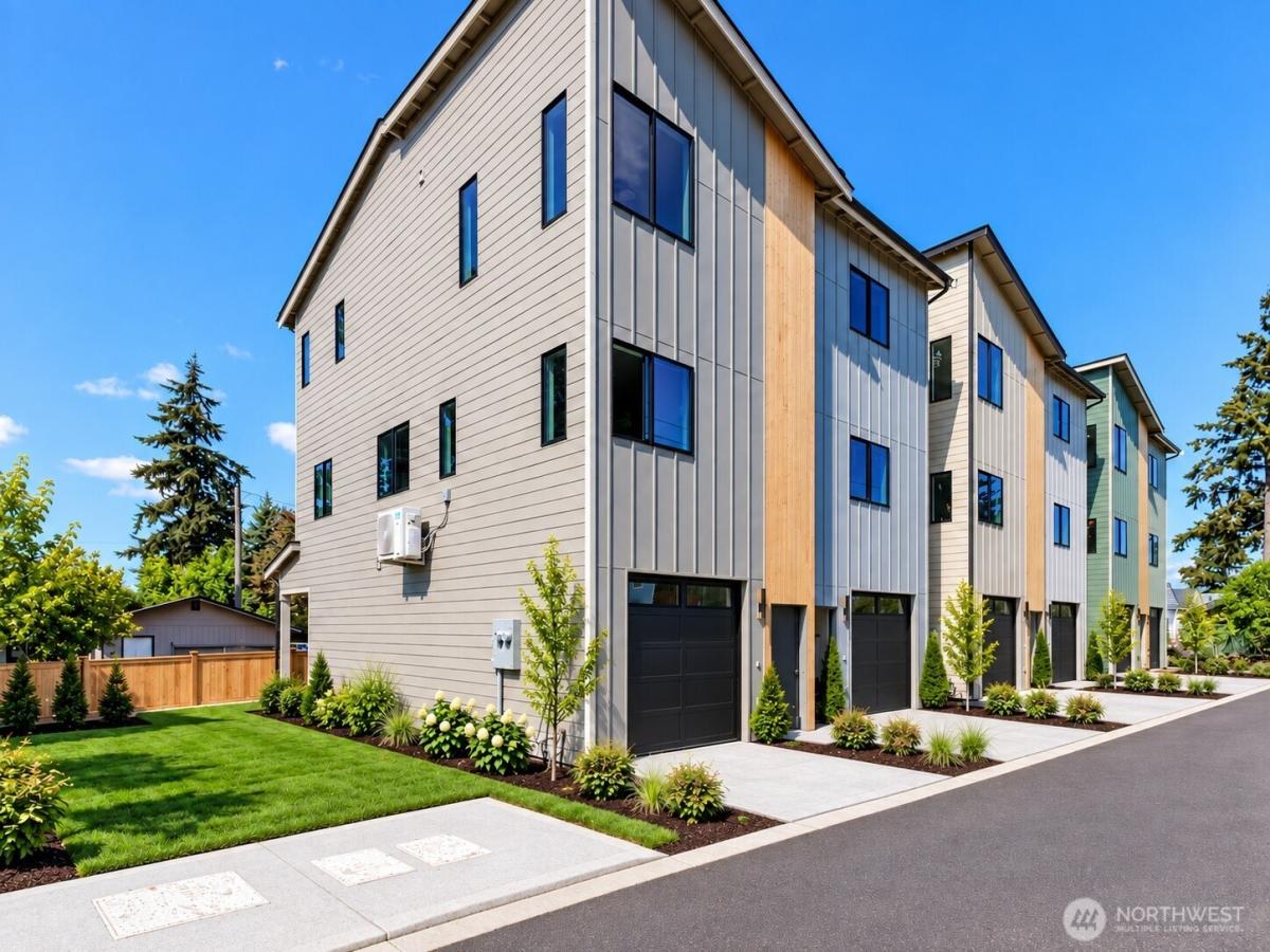 MLS #NWM2584384 image #0