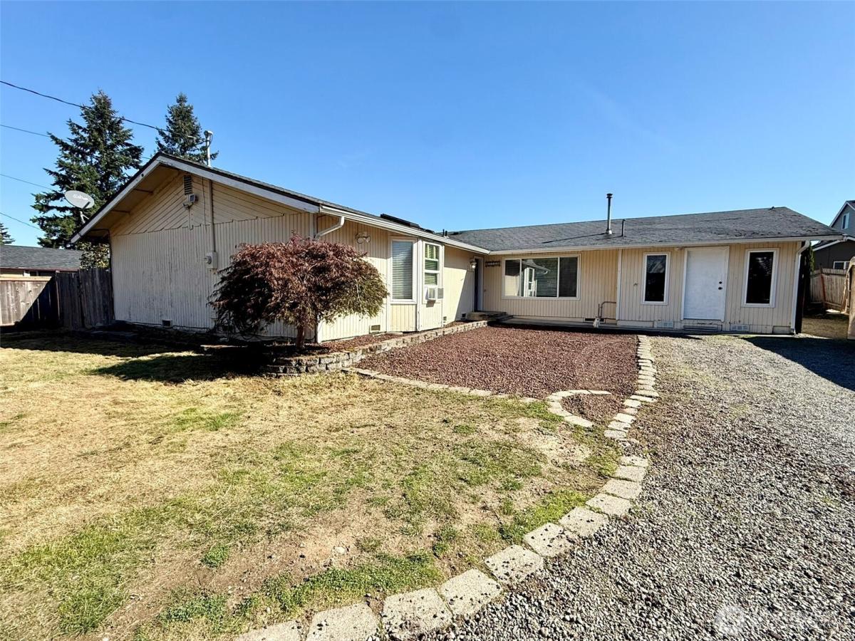 MLS #NWM2584484 image #0