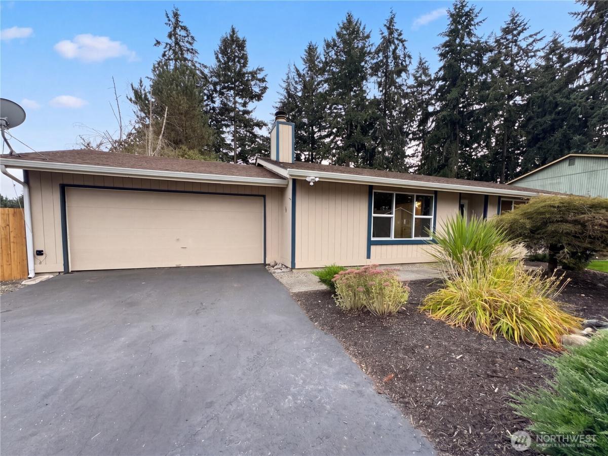 MLS #NWM2584648 image #0