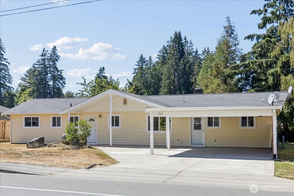 MLS #NWM2584878 image #0