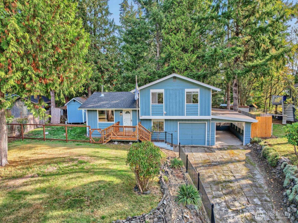 MLS #NWM2584943 image #0