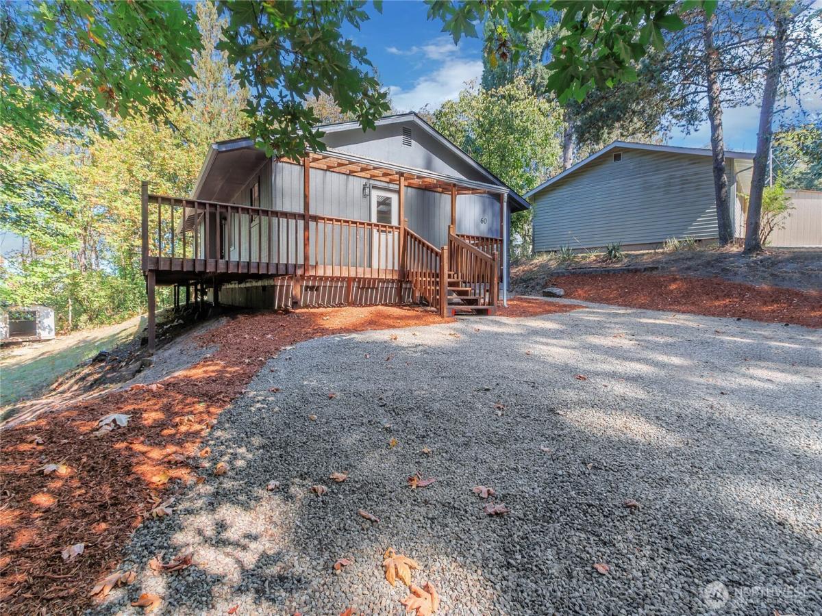 MLS #NWM2584994 image #0