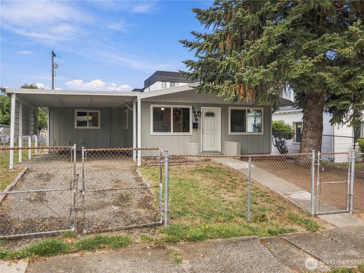 MLS #NWM2585073 image #0