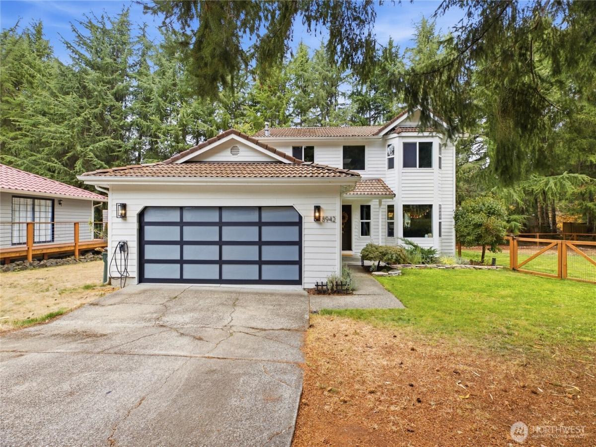 MLS #NWM2585286 image #0