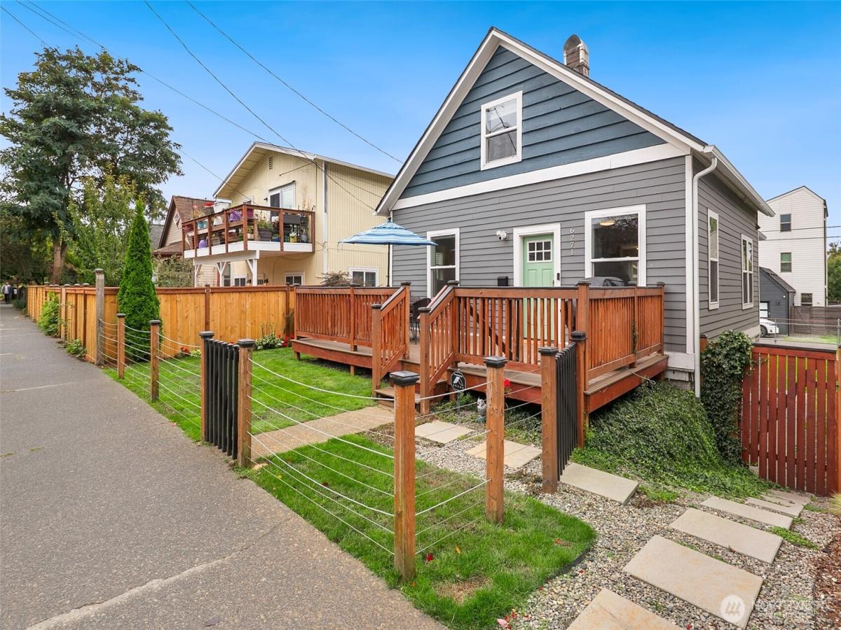 MLS #NWM2585291 image #0