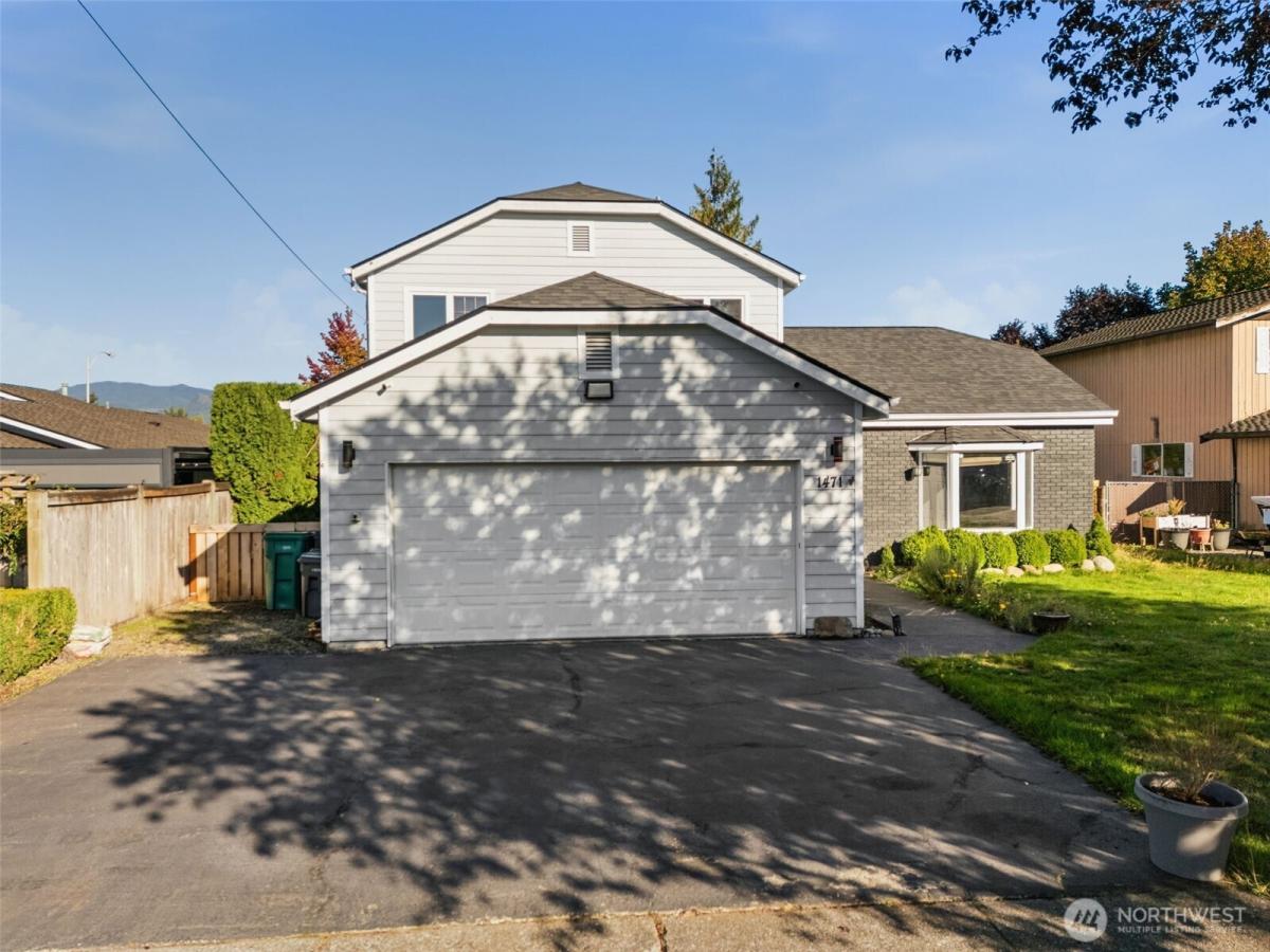 MLS #NWM2585389 image #0